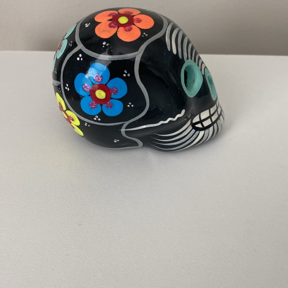 Disney World Epcot Mexico Pavilion Dia De los Muertos ceramic sugar skull - Picture 3 of 5